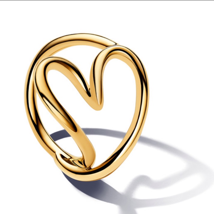 - 18k Gold Plated Heart Ring Modern Design